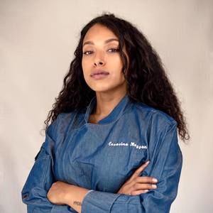 Meet your Posher, Cesarina